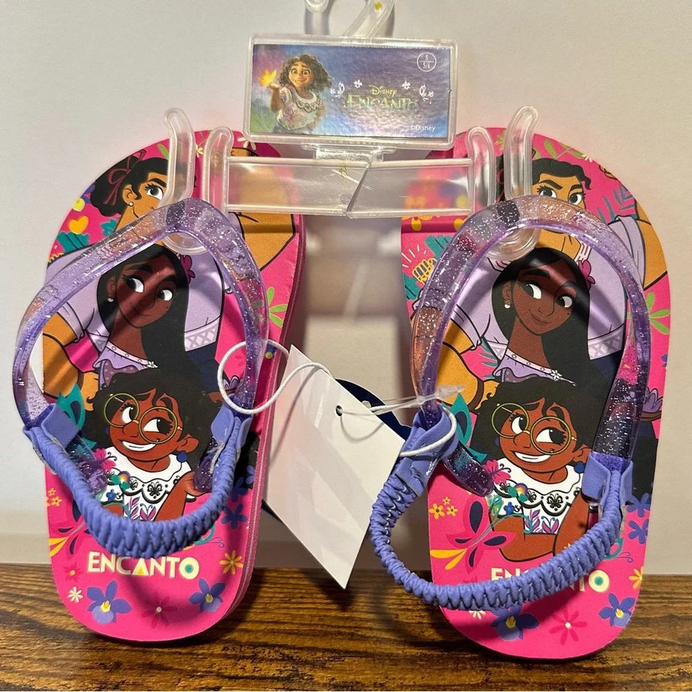 Disney Encanto Baby/Toddler Girls Flip Flop Sandals NWT Size S 5/6